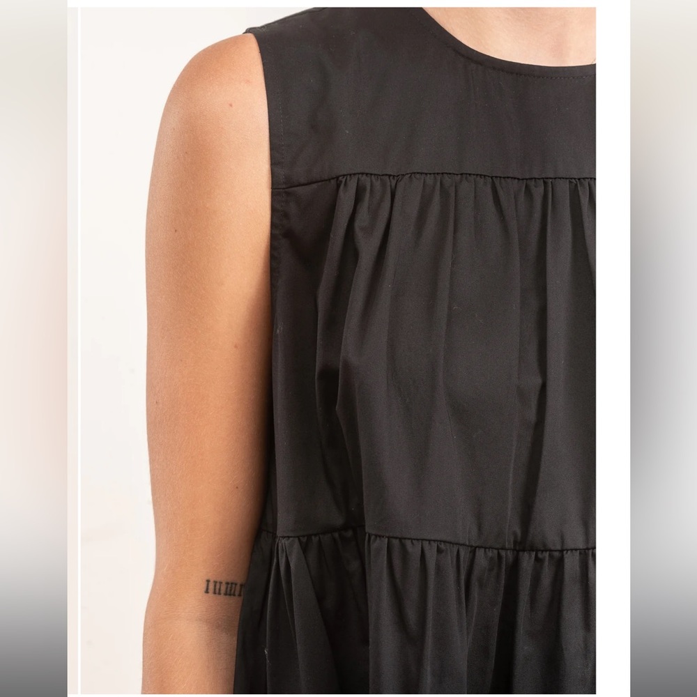 Co Essentials Tiered Poplin Midi Dress in Black Sz Large - Picture 5 of 13